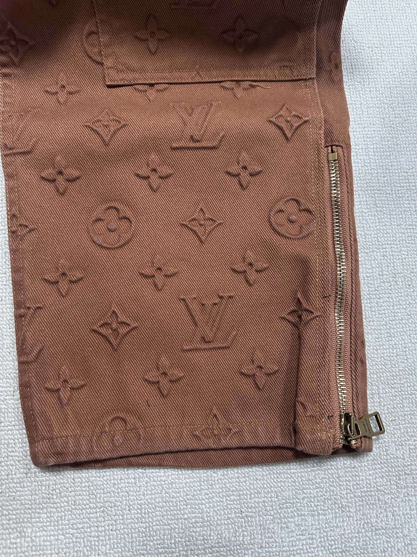 wg.luxury 8V item:E-F431I0707